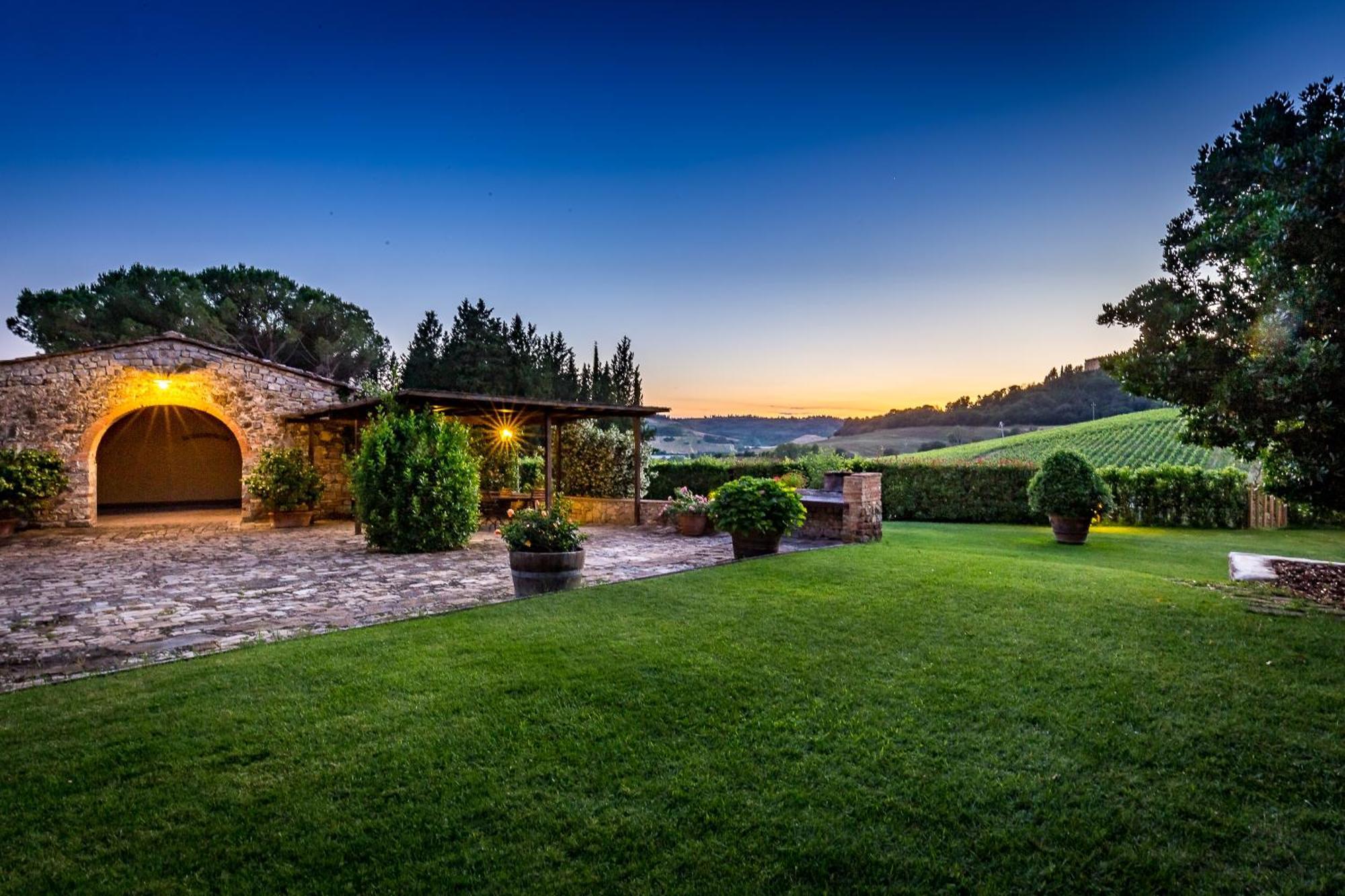 Villa S.Andrea Сан-Кашиано-ин-Валь-ди-Пеза Экстерьер фото